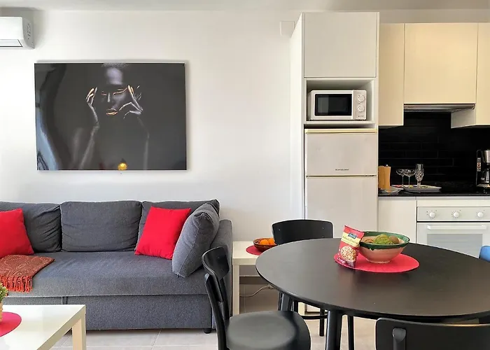 Verano Azul 67 Casasol * 네르하